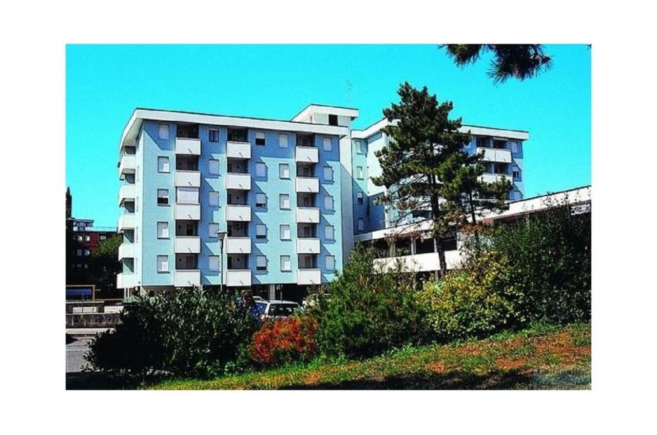 Condominio Monaco 比比翁 外观 照片